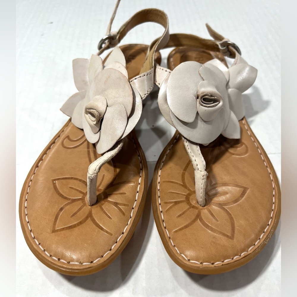 BORN LEATHER THONG SANDAL